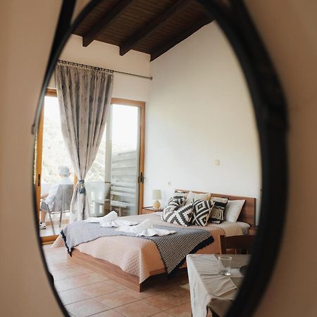 Lefteris Rooms Kambos  ภายนอก รูปภาพ