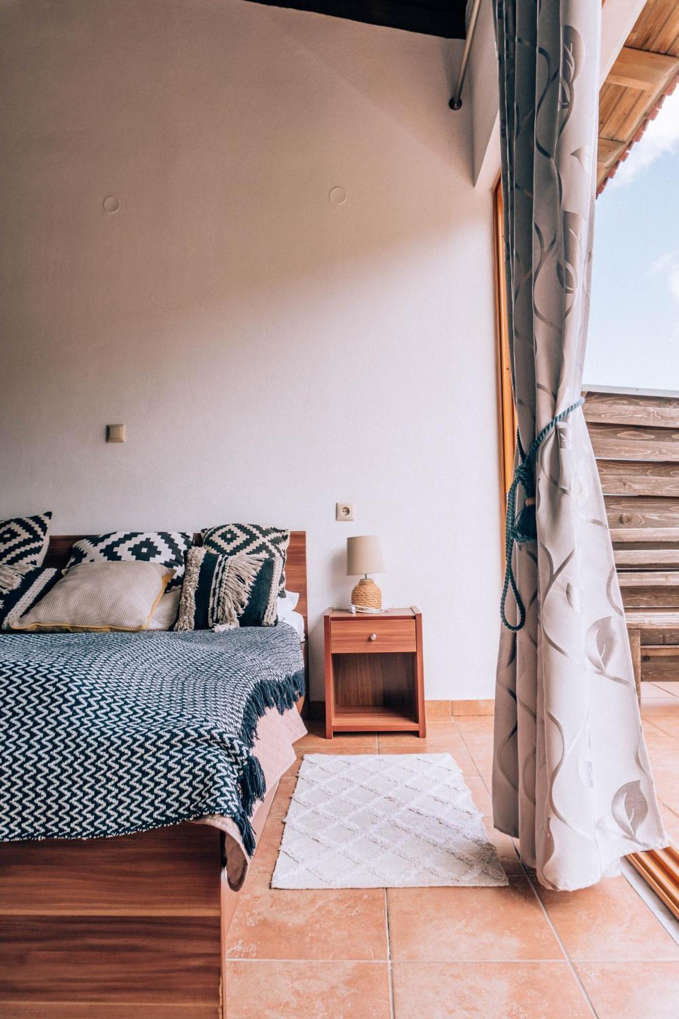 Lefteris Rooms Kambos  ภายนอก รูปภาพ