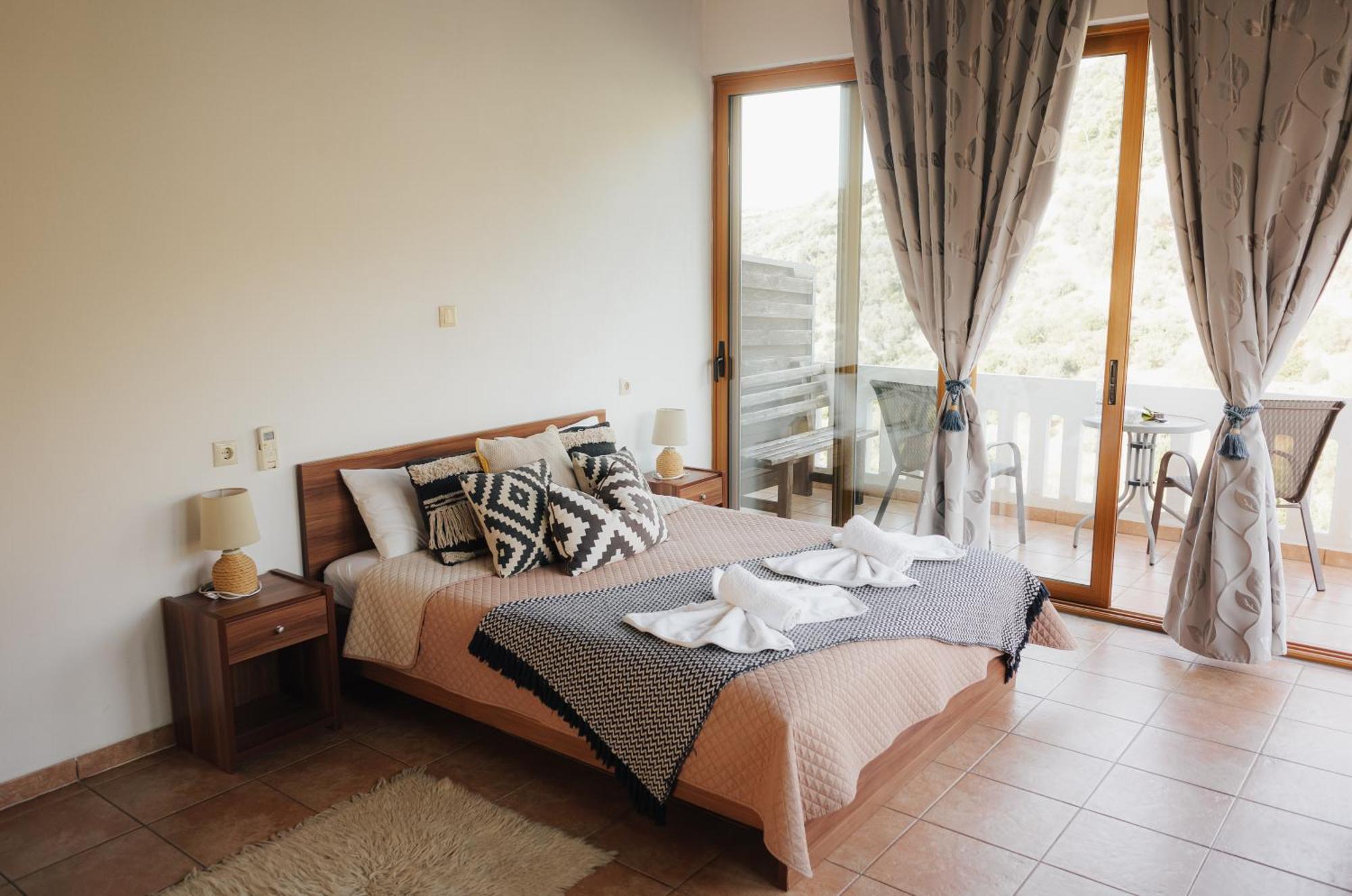 Lefteris Rooms Kambos  ภายนอก รูปภาพ