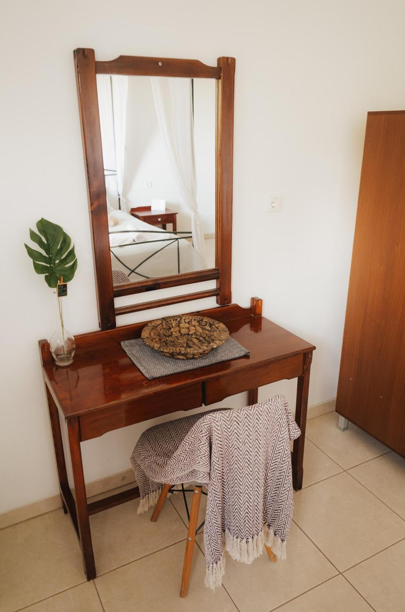 Lefteris Rooms Kambos  ภายนอก รูปภาพ